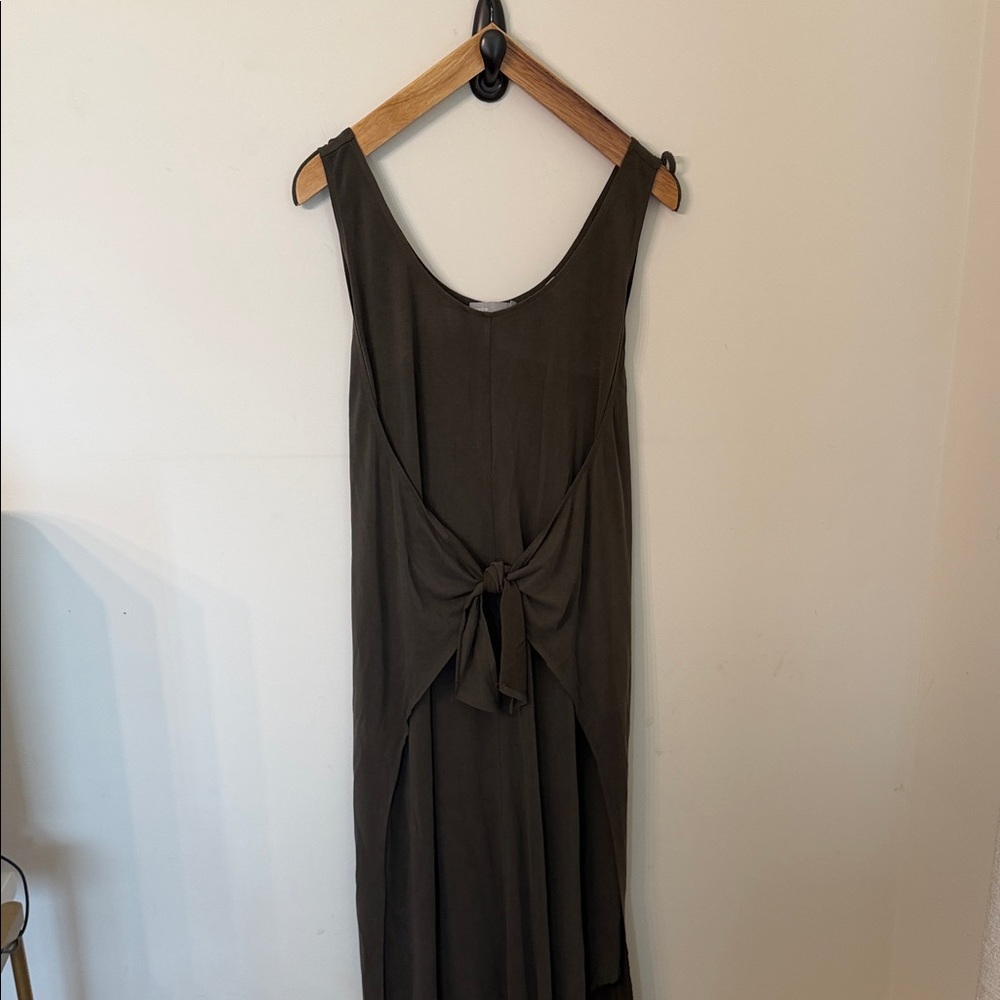 Vince Sleeveless Scoop-Neck Midi Dress in Olive - Picture 3 of 6